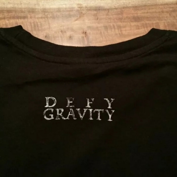 Wicked Broadway Theatre Musical Defy Gravity Witch T-Shirt XL Organic Cotton - Picture 6 of 7